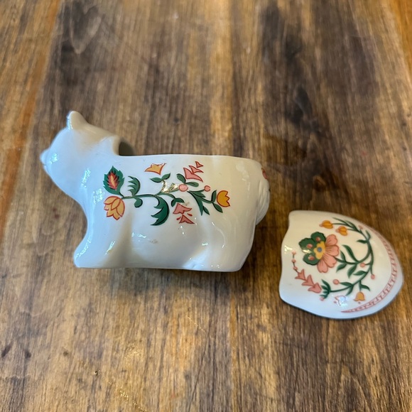 Vintage Panda Hand Painted Floral Ceramic Trinket Box by Prstige - Picture 4 of 8